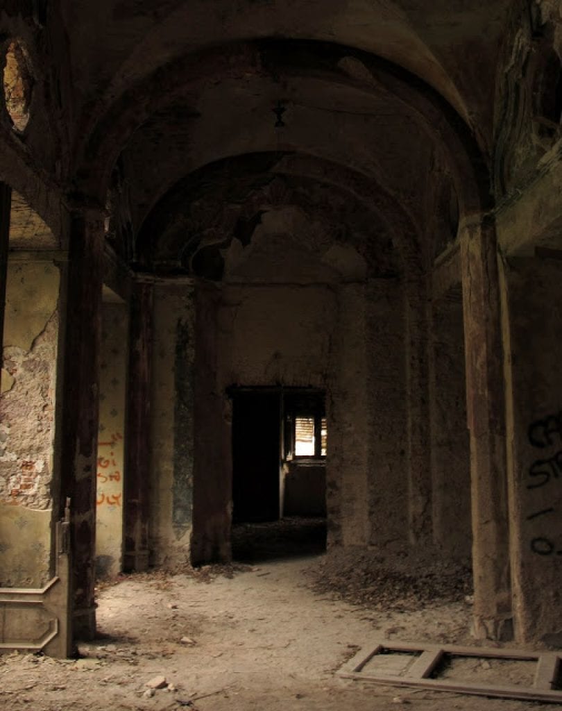 Villa-de-Vecchi-10-810x1024